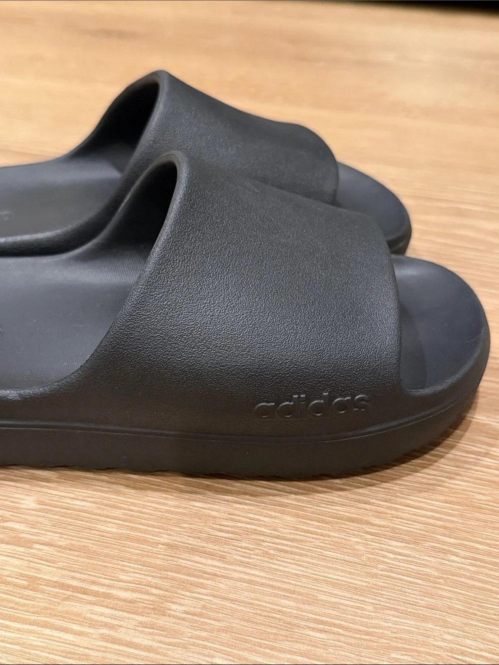 adidas Men’s Black Slide Sandals - Minimal Slip-On Design